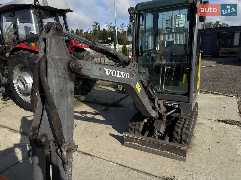 Міні-екскаватор Volvo EC 15D 2017 в Києві фото 5 Міні-екскаватор Volvo EC 15D 2017 в Києві