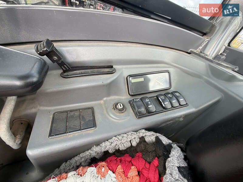 Міні-екскаватор Volvo EC 15D 2017 в Києві фото 26 Міні-екскаватор Volvo EC 15D 2017 в Києві