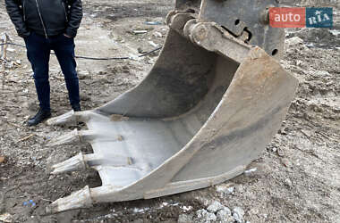 Колісний екскаватор Volvo EC 180B LC 2008 в 