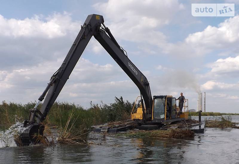 Екскаватор Volvo EC 210 BLR 2013 в Києві