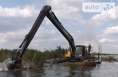 Экскаватор Volvo EC 210 BLR 2013 в 