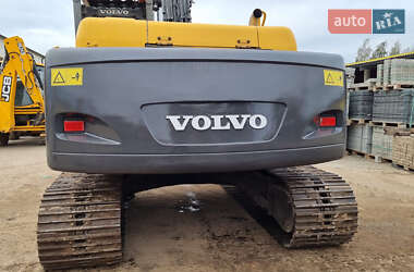 Гусеничный экскаватор Volvo EC 210 2005 в 