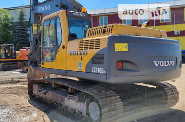 Гусеничный экскаватор Volvo EC 210B LC 2005 в 