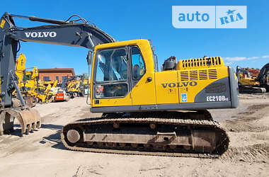 Гусеничный экскаватор Volvo EC 210B LC 2005 в 