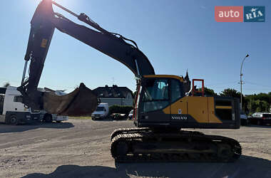 Гусеничный экскаватор Volvo EC 220DL 2018 в 