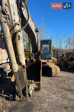 Гусеничний екскаватор Volvo EC 240 BNLC 2004 в Кам'янському