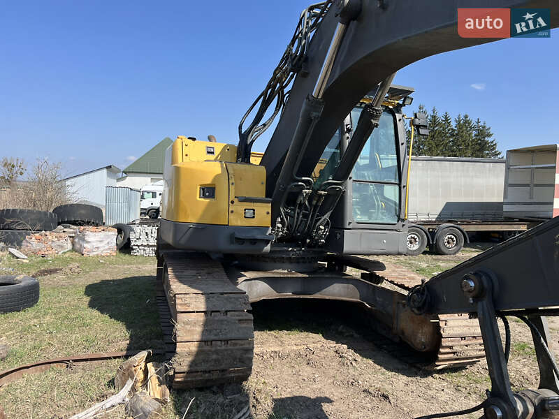 Гусеничний екскаватор Volvo EC 240CL 2008 в Луцьку