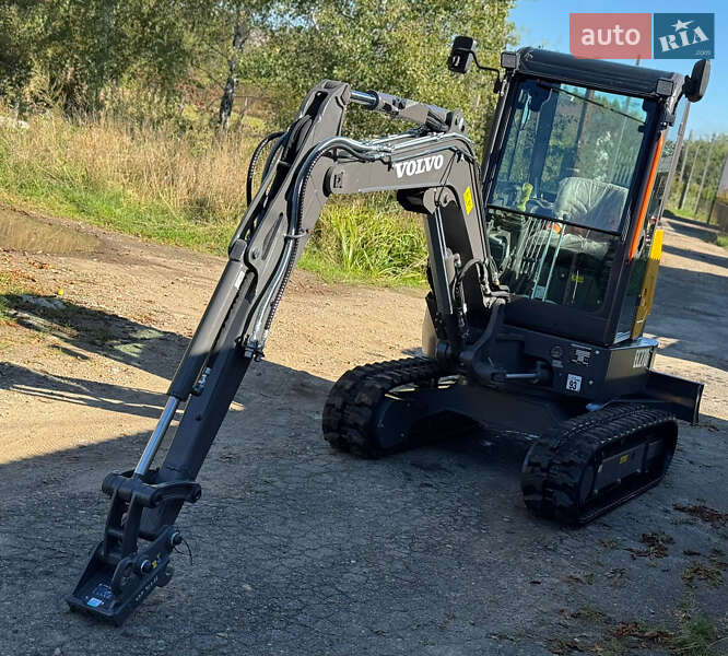 Миниэкскаватор Volvo EC 27D 2025 в 