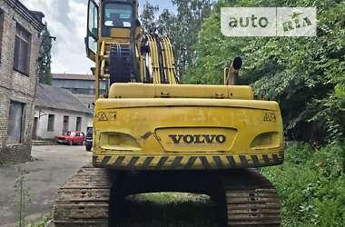 Гусеничный экскаватор Volvo EC 290B LC 2005 в 
