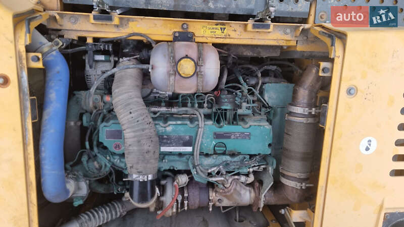 Гусеничний екскаватор Volvo EC 300DL 2014 в Одесі фото 5 Гусеничний екскаватор Volvo EC 300DL 2014 в Одесі