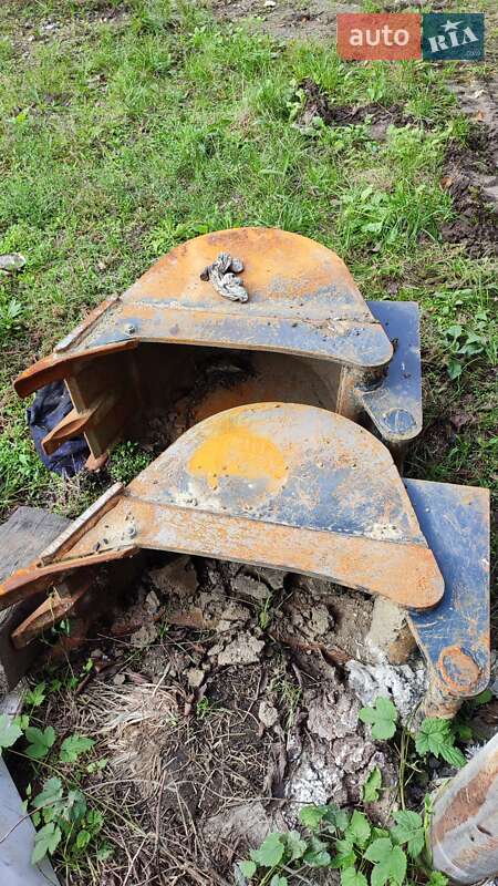 Миниэкскаватор Volvo EC 35 2014 в Ужгороде фото 10 Миниэкскаватор Volvo EC 35 2014 в Ужгороде