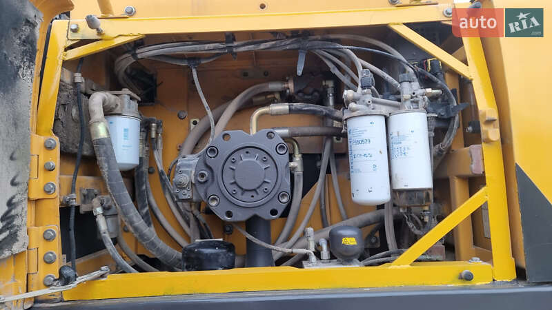 Гусеничный экскаватор Volvo EC 380DL 2014 в Одессе фото 8 Гусеничный экскаватор Volvo EC 380DL 2014 в Одессе