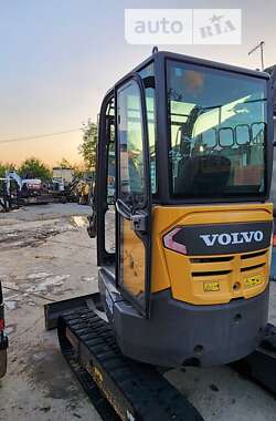 Миниэкскаватор Volvo ECR 25D 2014 в Хотине