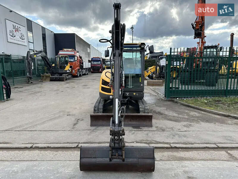 Миниэкскаватор Volvo ECR 38 2021 в Дубно