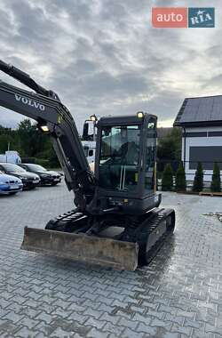 Міні-екскаватор Volvo ECR 50D 2015 в 