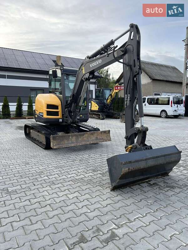Міні-екскаватор Volvo ECR 50D 2015 в Долині