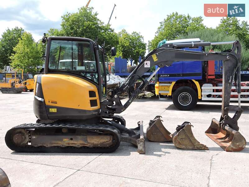 Миниэкскаватор Volvo ECR 50D 2016 в Львове