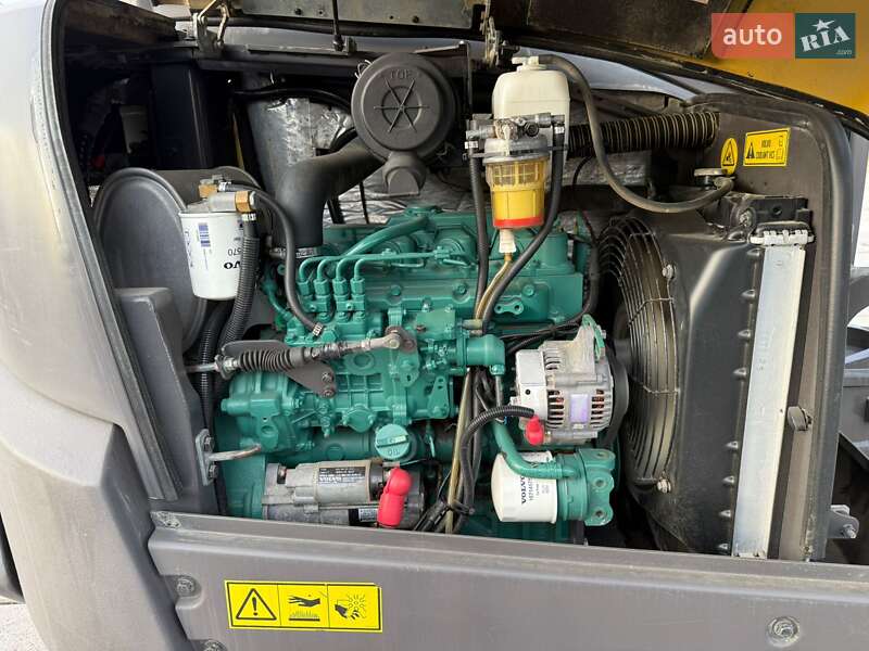 Миниэкскаватор Volvo ECR 50D 2016 в Ужгороде фото 11 Миниэкскаватор Volvo ECR 50D 2016 в Ужгороде