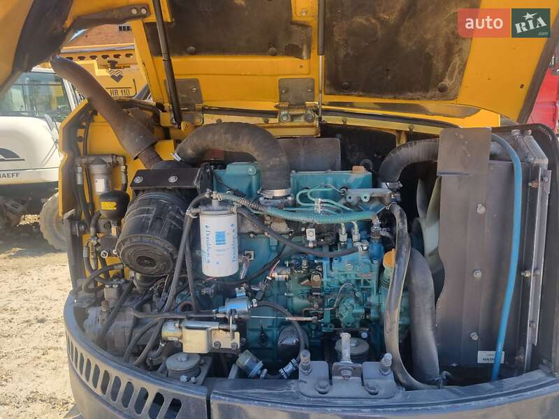 Гусеничний екскаватор Volvo ECR 58D 2010 в Чернівцях