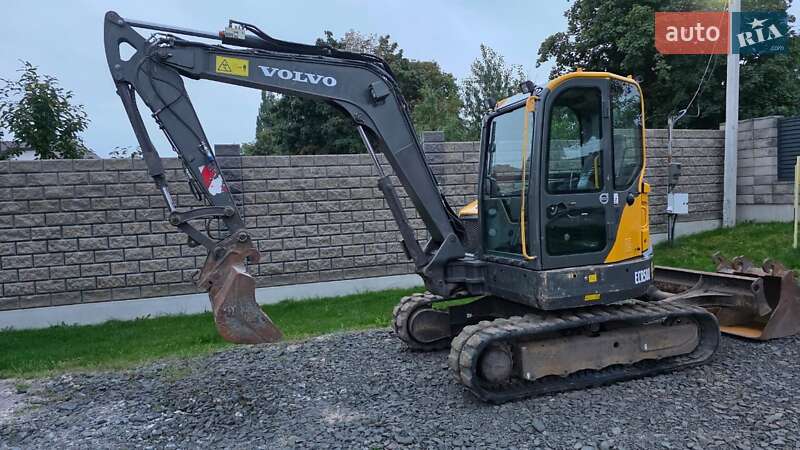 Міні-екскаватор Volvo ECR 58D 2016 в Луцьку