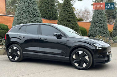 Внедорожник / Кроссовер Volvo EX30 2024 в 