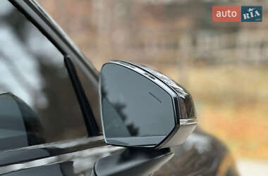Внедорожник / Кроссовер Volvo EX30 2024 в 