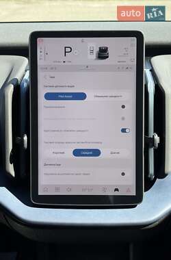 Внедорожник / Кроссовер Volvo EX30 2023 в 