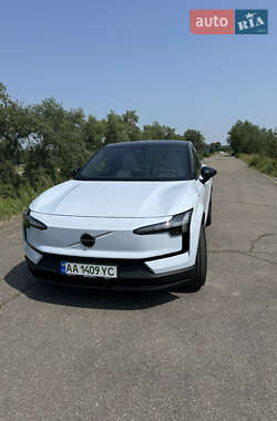 Внедорожник / Кроссовер Volvo EX30 2024 в 