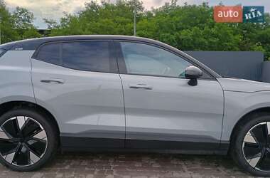 Внедорожник / Кроссовер Volvo EX30 2024 в 