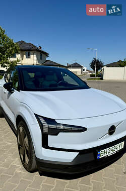 Внедорожник / Кроссовер Volvo EX30 2024 в 