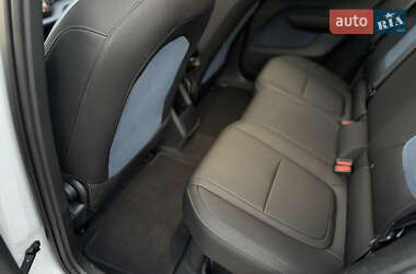 Внедорожник / Кроссовер Volvo EX30 2024 в 