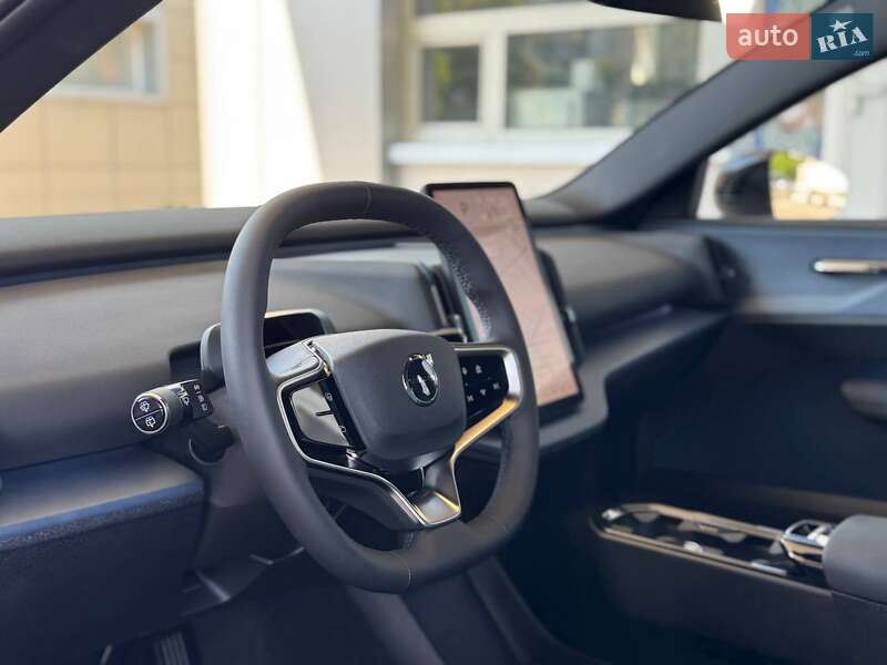 Внедорожник / Кроссовер Volvo EX30 2024 в Одессе