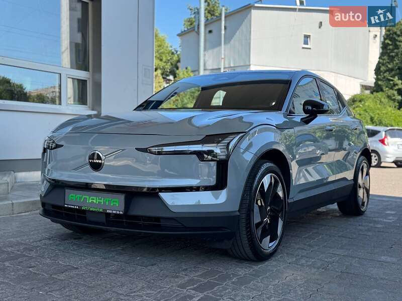 Volvo EX30 2024