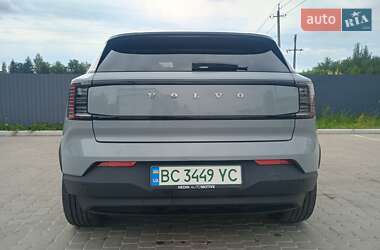 Внедорожник / Кроссовер Volvo EX30 2024 в 