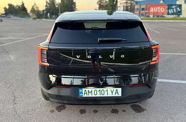Внедорожник / Кроссовер Volvo EX30 2023 в 