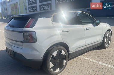 Внедорожник / Кроссовер Volvo EX30 2024 в 