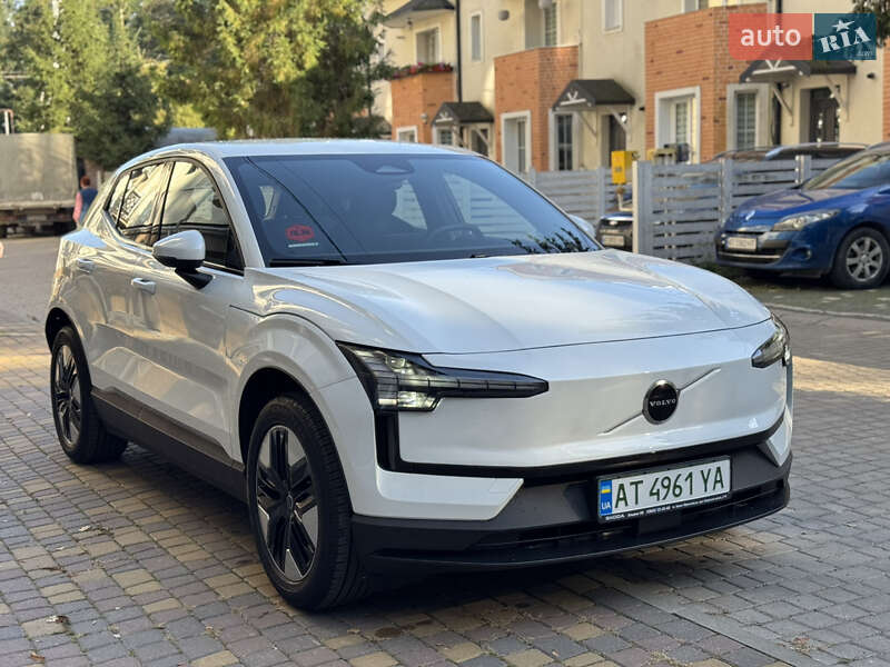 Внедорожник / Кроссовер Volvo EX30 2024 в Ивано-Франковске