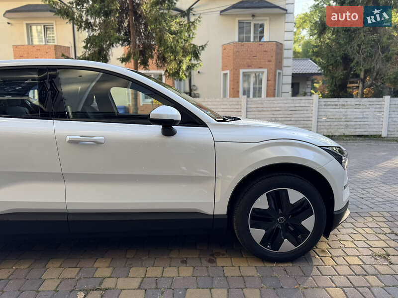 Внедорожник / Кроссовер Volvo EX30 2024 в Ивано-Франковске