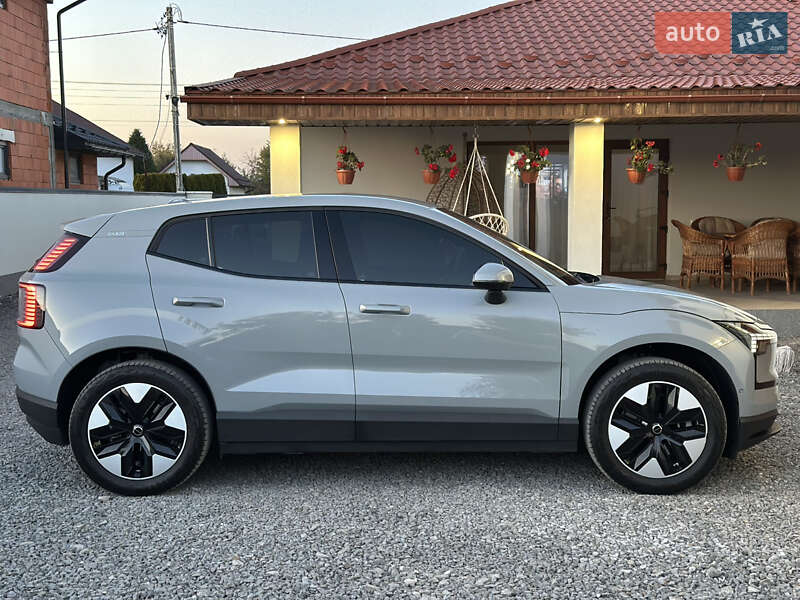 Позашляховик / Кросовер Volvo EX30 2024 в Ужгороді