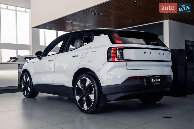 Внедорожник / Кроссовер Volvo EX30 2024 в Харькове