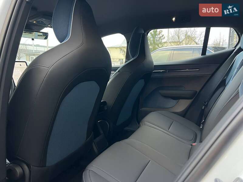 Внедорожник / Кроссовер Volvo EX30 2024 в Ивано-Франковске фото 23 Внедорожник / Кроссовер Volvo EX30 2024 в Ивано-Франковске