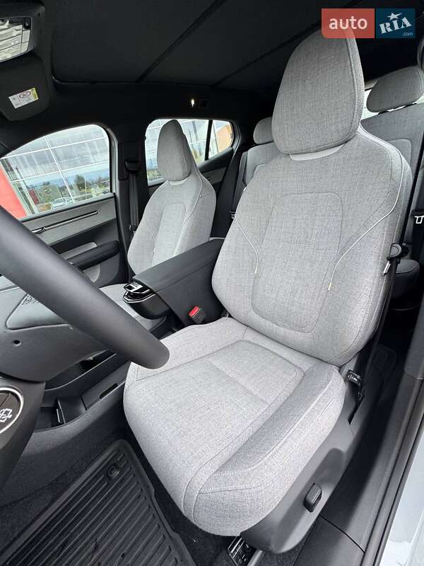 Внедорожник / Кроссовер Volvo EX30 2025 в Полтаве