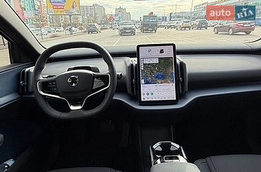 Внедорожник / Кроссовер Volvo EX30 2023 в Киеве