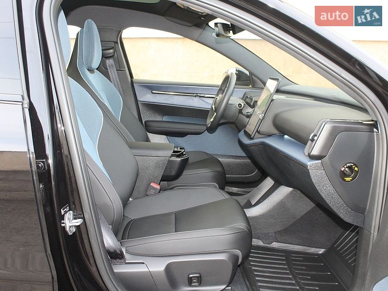 Внедорожник / Кроссовер Volvo EX30 2024 в Трускавце