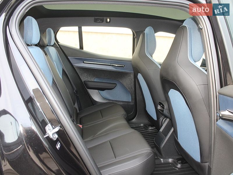 Внедорожник / Кроссовер Volvo EX30 2024 в Трускавце