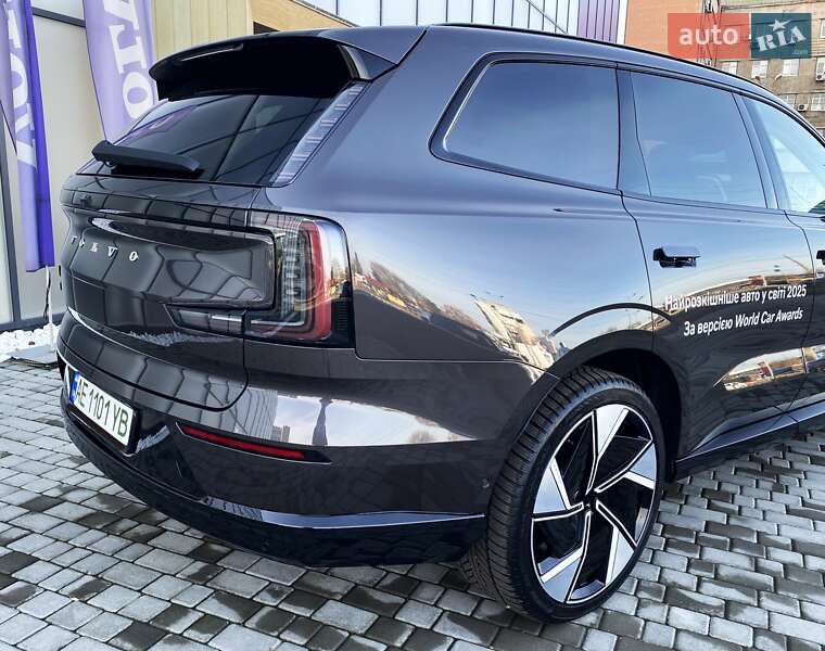 Позашляховик / Кросовер Volvo EX90 2025 в Дніпрі фото 9 Позашляховик / Кросовер Volvo EX90 2025 в Дніпрі