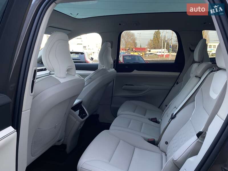 Позашляховик / Кросовер Volvo EX90 2025 в Дніпрі фото 34 Позашляховик / Кросовер Volvo EX90 2025 в Дніпрі