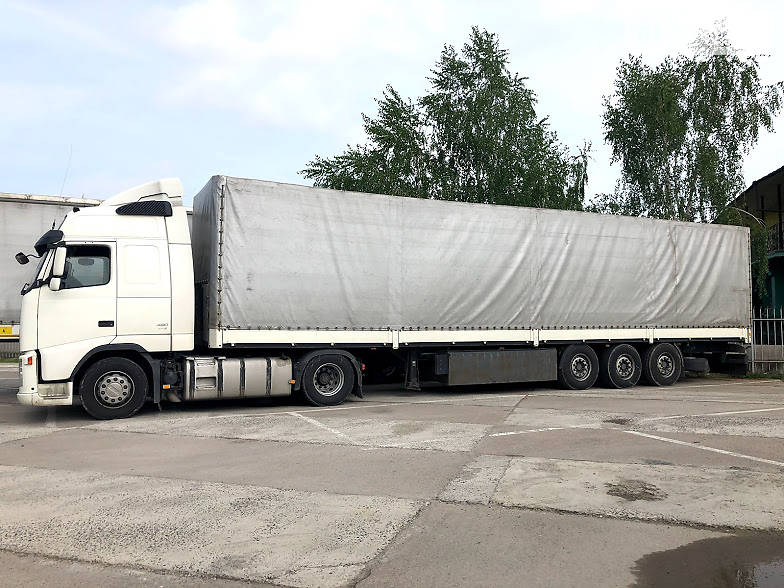 Volvo F12 2008 года