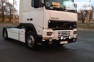 Тягач Volvo F12 2000 в Миколаєві