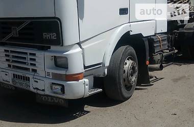 Тягач Volvo F12 1999 в Одесі